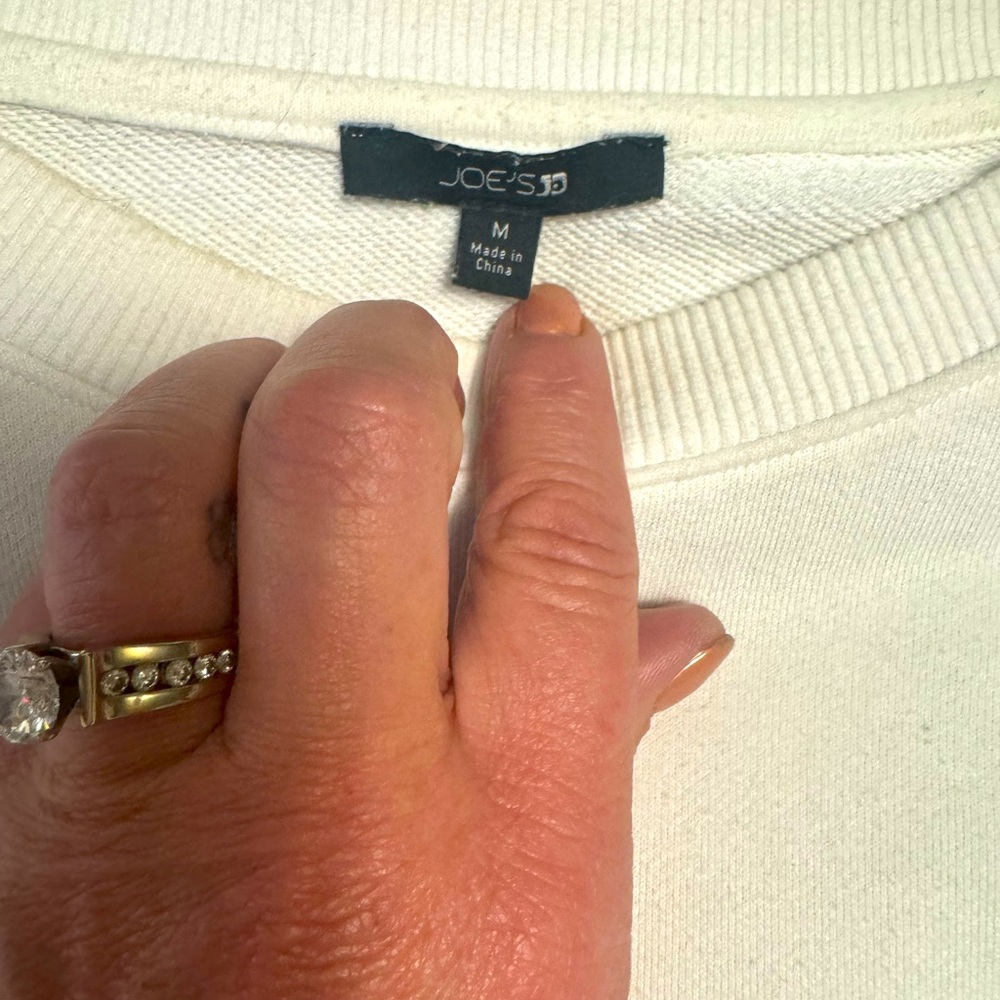 Joes jeans white sweatshirt size medium